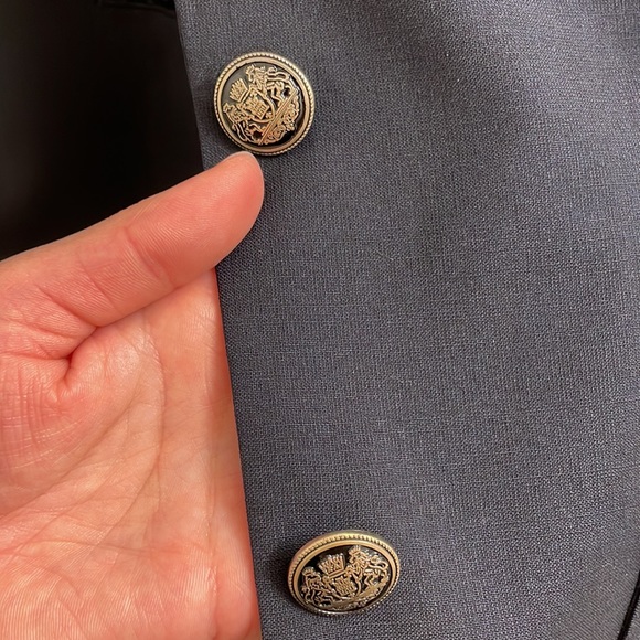 Aritzia Talula fitted blazer. Black, Size 2 - Picture 5 of 7